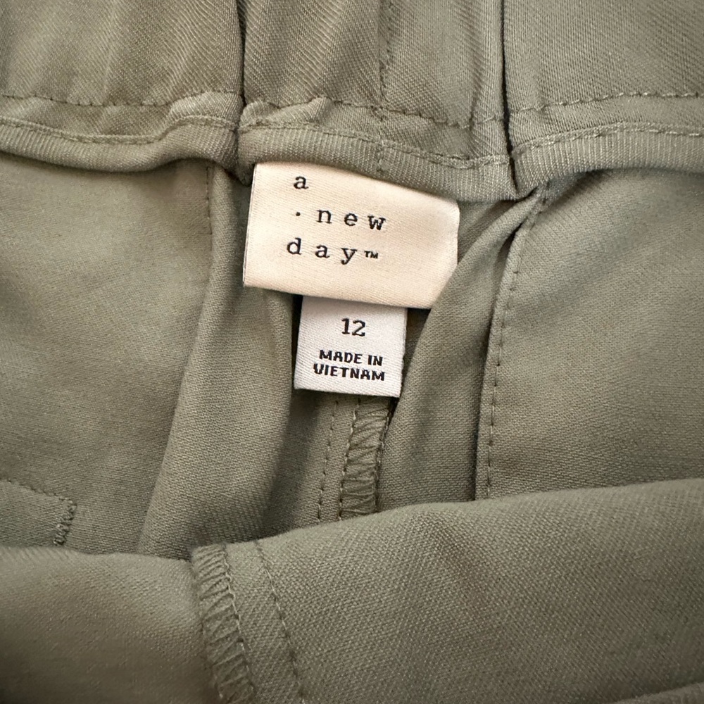 A New Day Olive Green Straight Trousers NWT - Picture 5 of 7